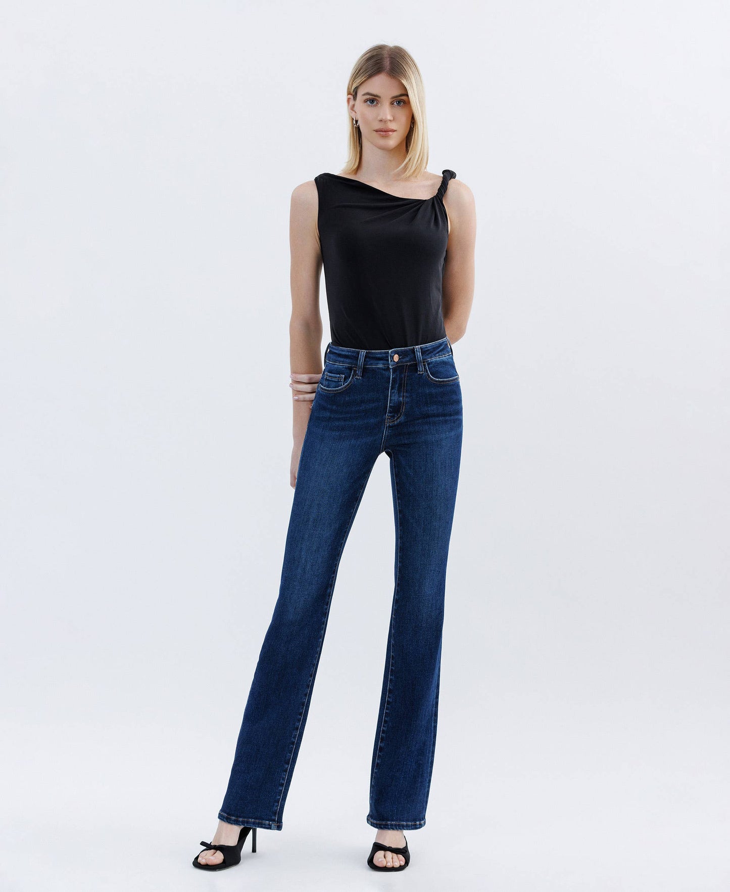Effective High Rise Bootcut by Lovervet
