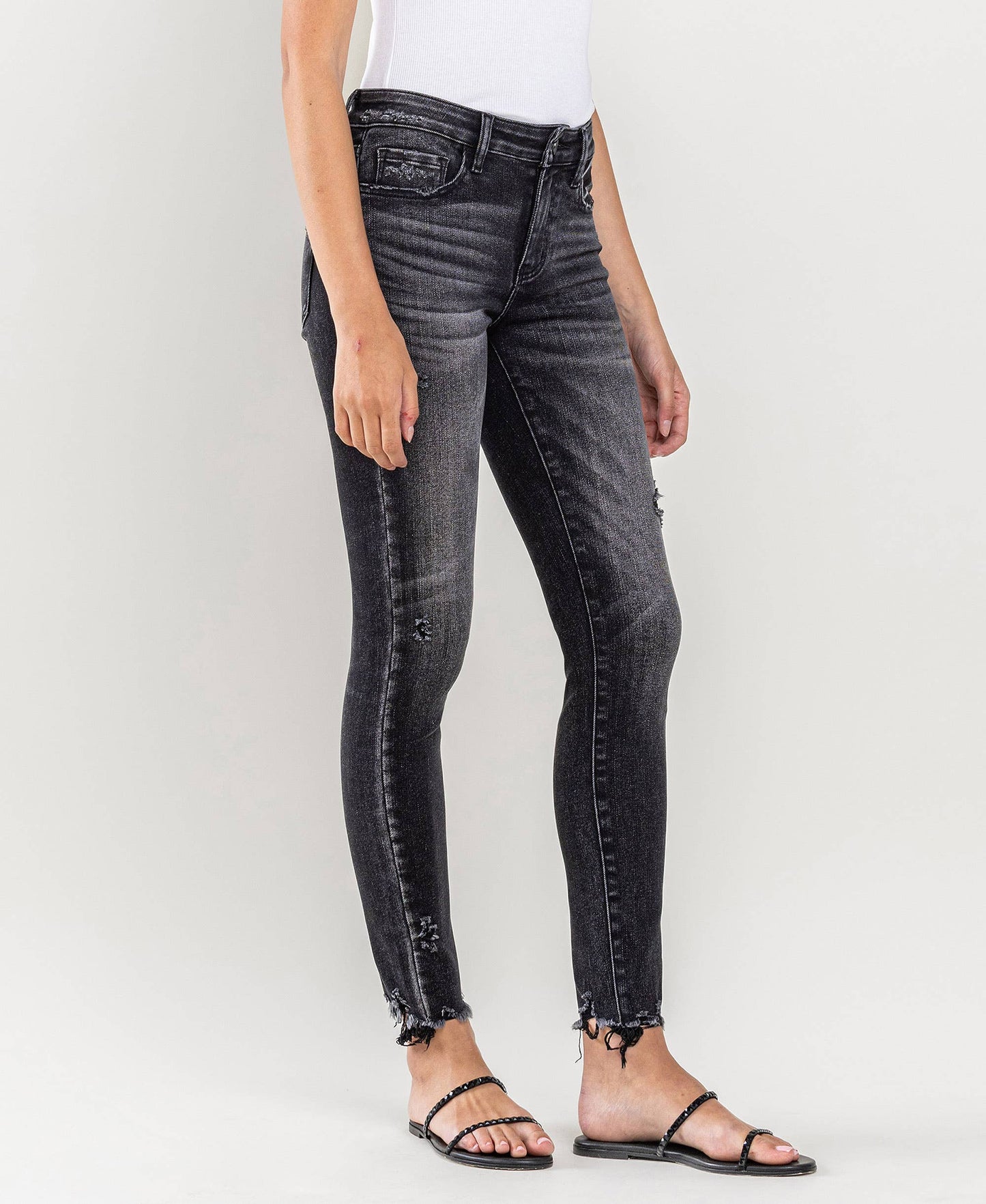 Well Made Uneven Raw  Hem Crop Skinny By Lovervet