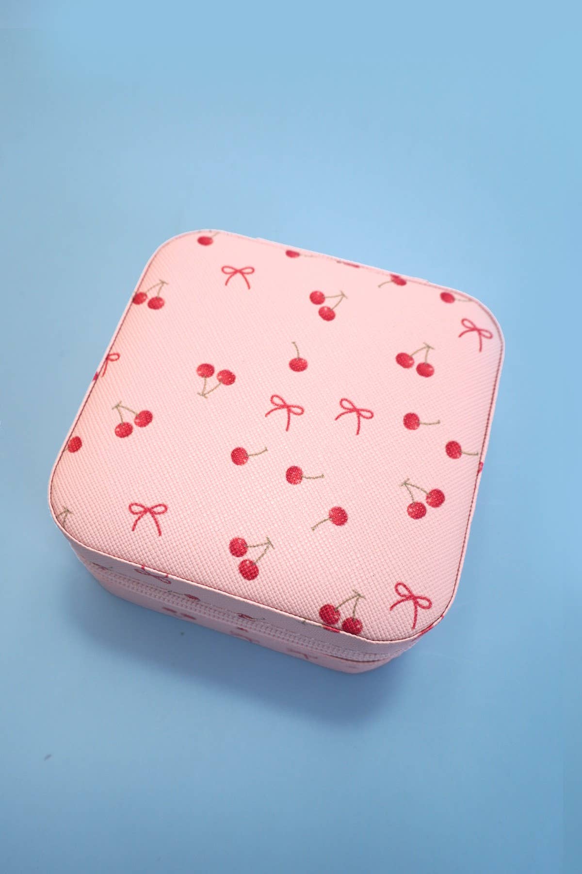Bows & Cherries  Travel Jewelry Case