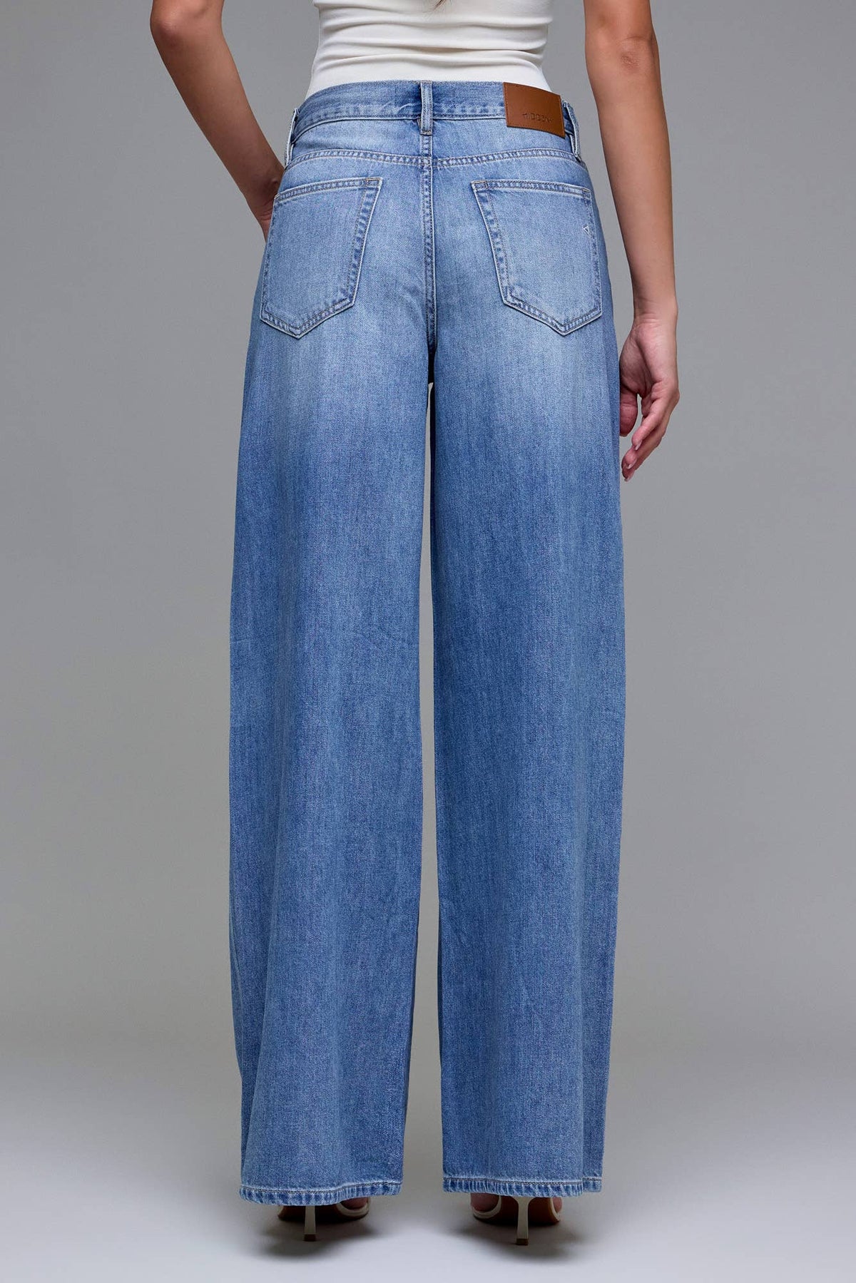 Nori Super Soft Wide Leg Jeans by Hidden