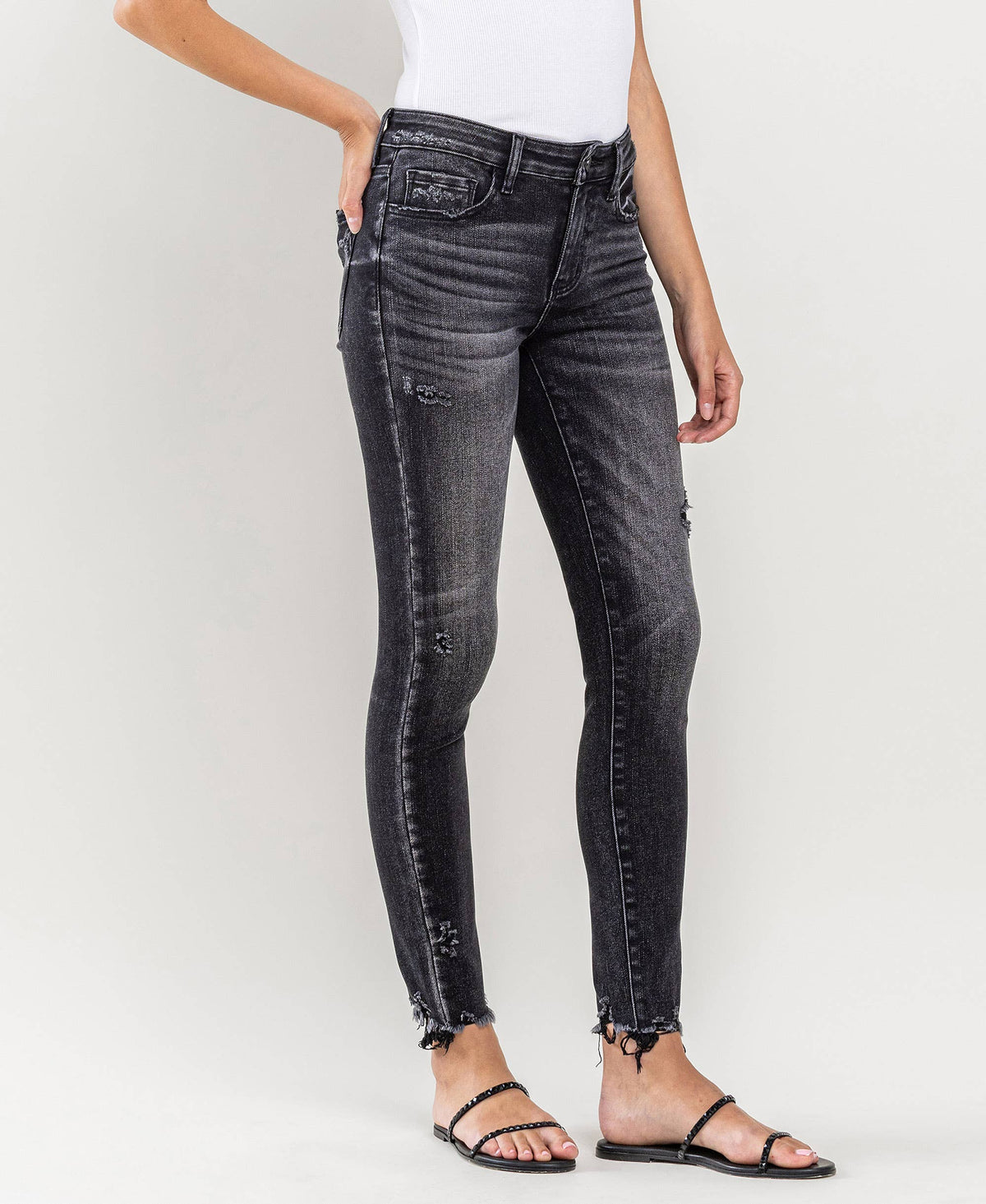Well Made Uneven Raw  Hem Crop Skinny By Lovervet