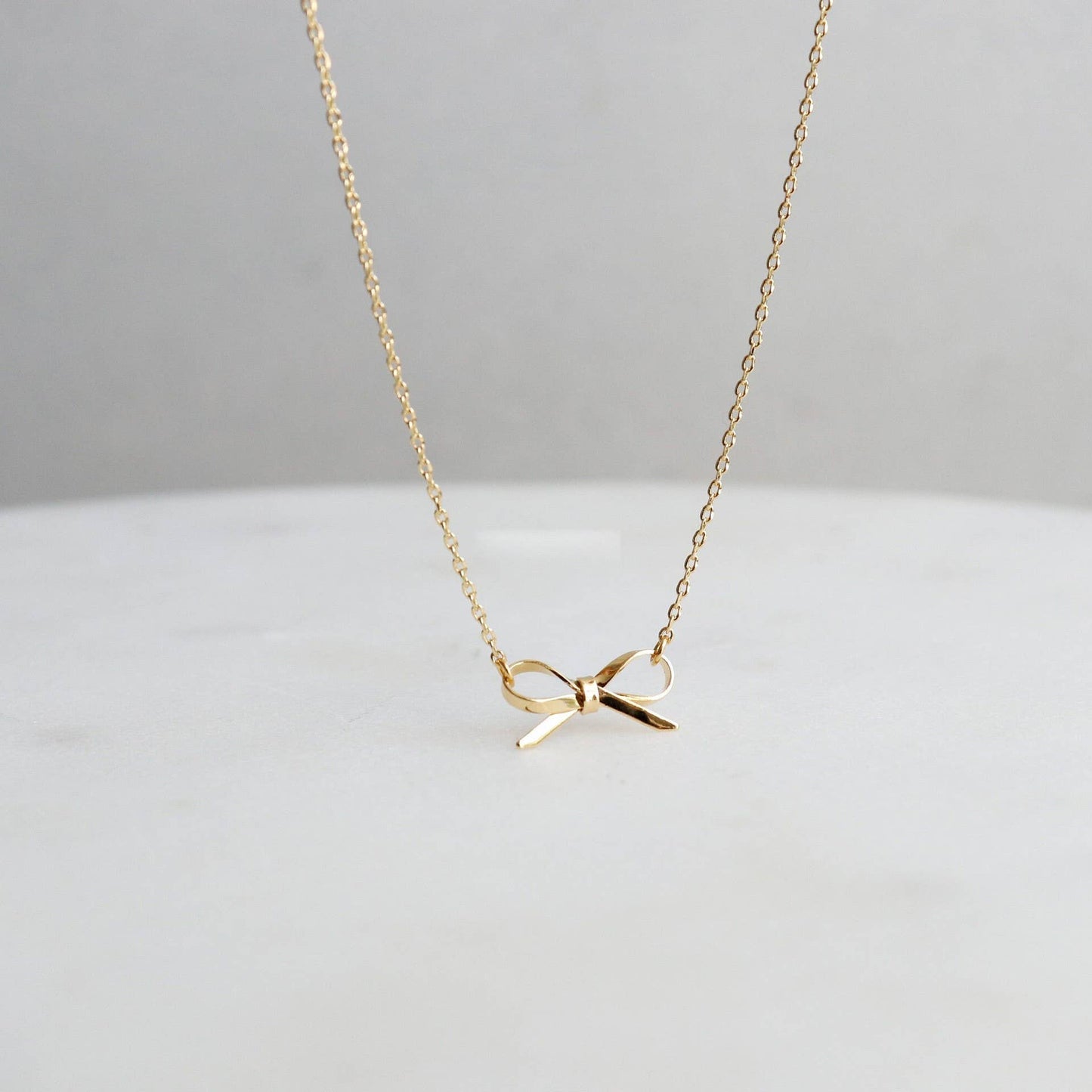 Dainty Gold Bow Necklace