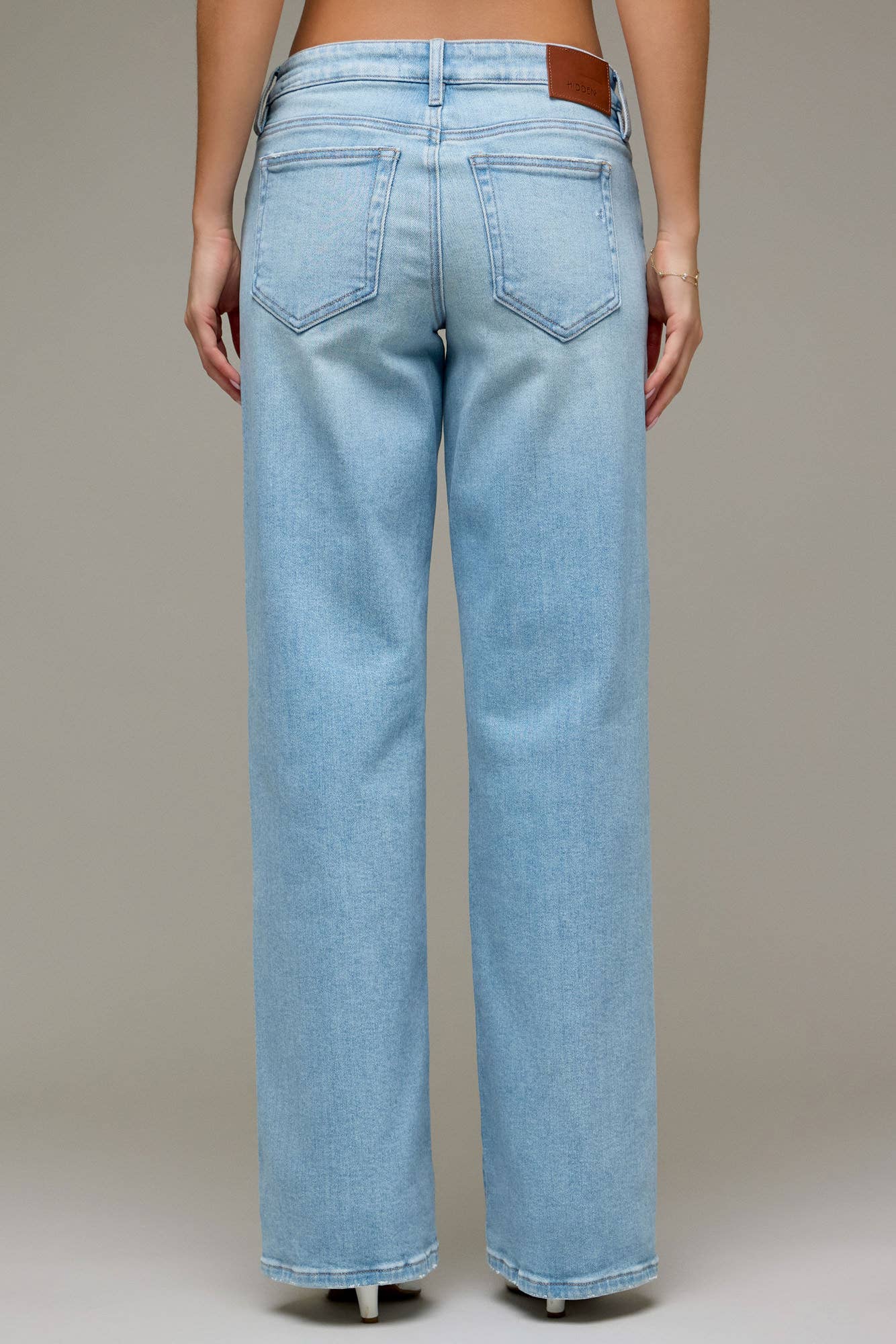 Logan Low Rise Dad Jeans by Hidden