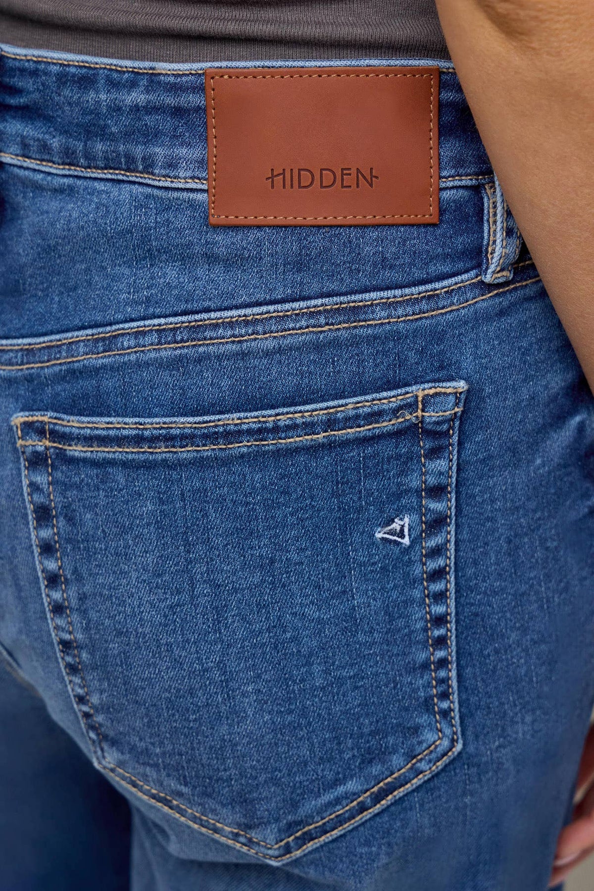 Ella Mid Rise Classic Straight Jeans by Hidden