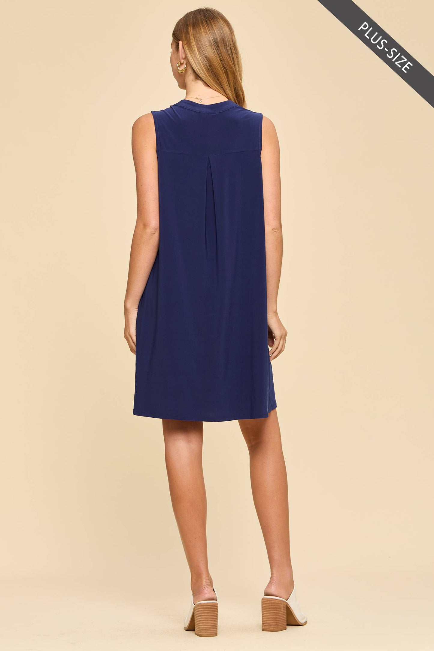 Plus Size Sleeveless Mandarin Collar Lizzy Dress