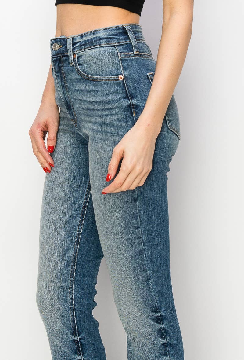 The Modern Curvy High Rise Y2K Jeans with Slit Hem by Artemis Vintage