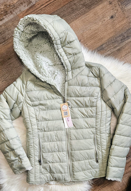 Reversible Hooded Puffer Coat Full Zip Sherpa Lined Pockets