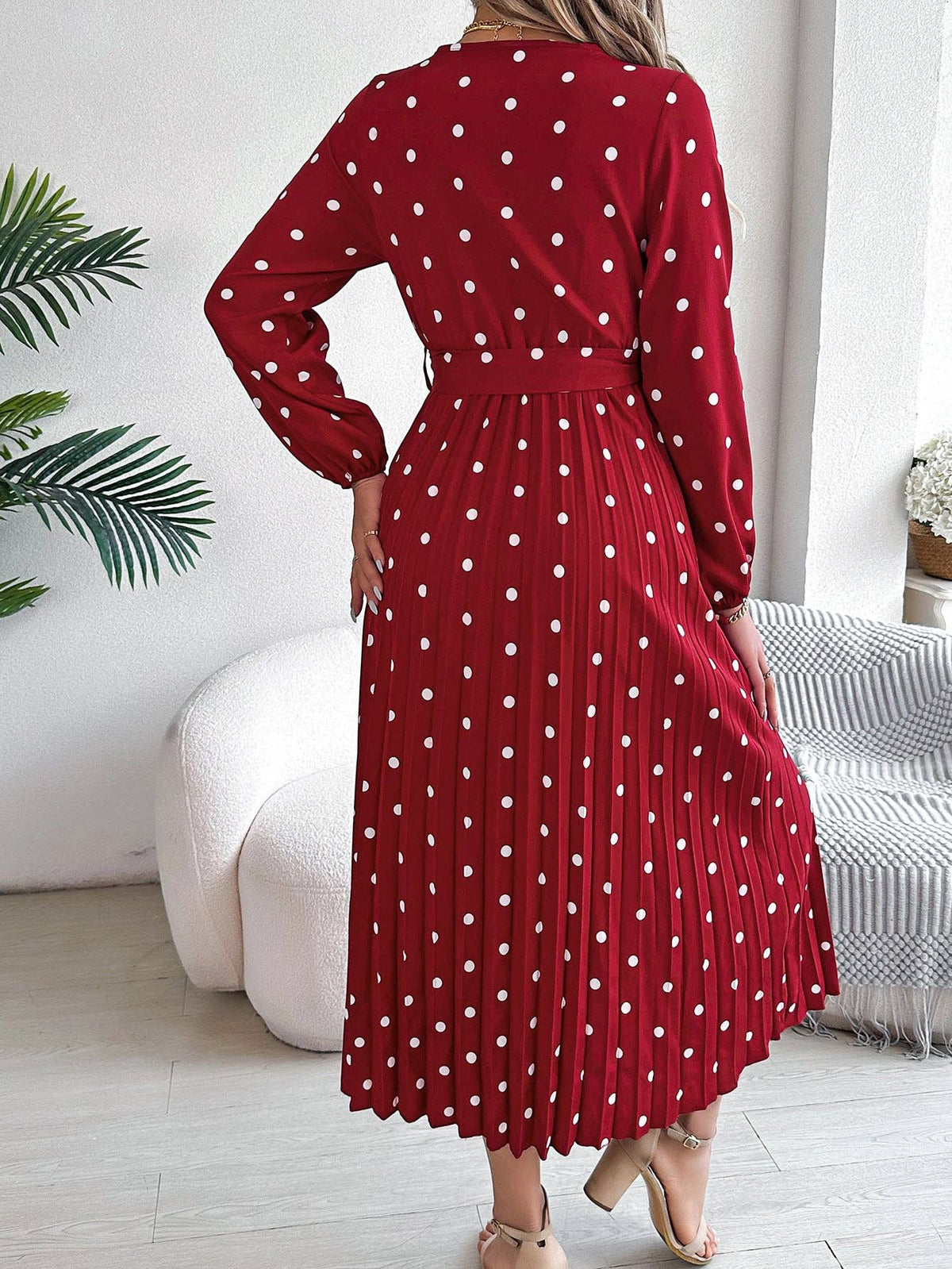 Elegant Polka Dot Cross-Over V-Neck Pleated Midi Dress