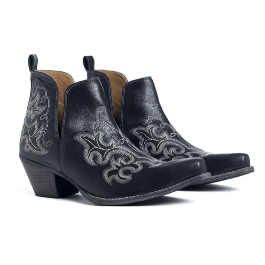 La Pondersoa Booties in Ebony